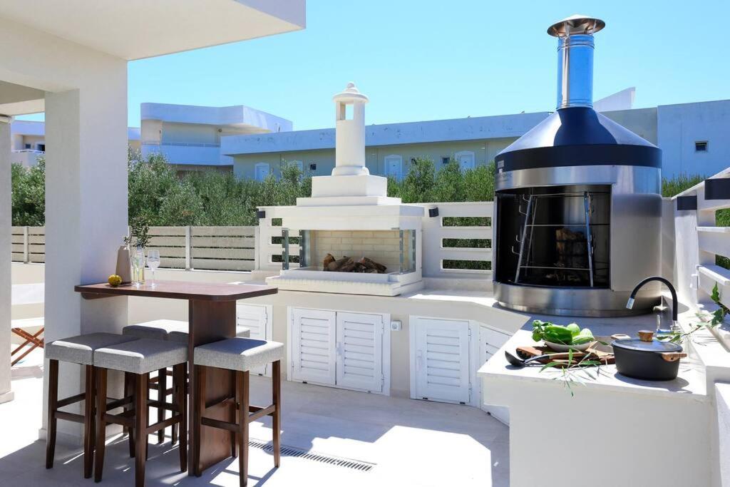 Villa Constantino With Heated Pool Kato Gouves المظهر الخارجي الصورة